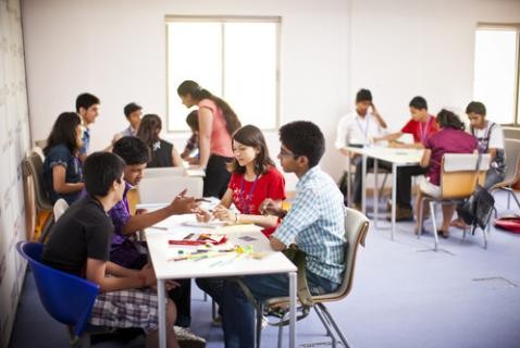 Практический семинар-тренинг для подростков "Развитие лидерских качеств и управление проектами"