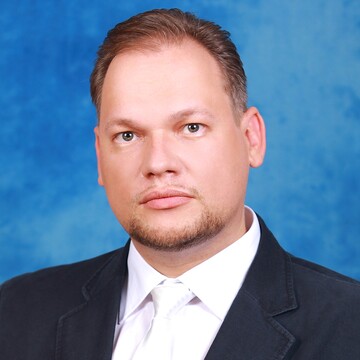 Игорь Геннадьевич Комлев