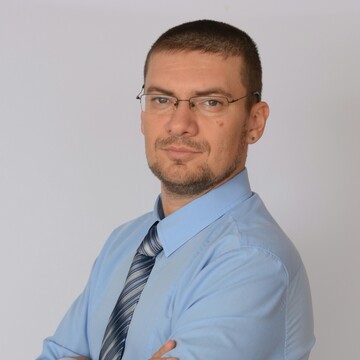 Руслан Закомолдин