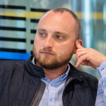 Денис Валерьевич Столяров