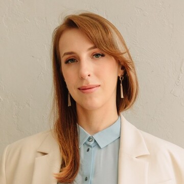 Евгения Юрьевна Ларина