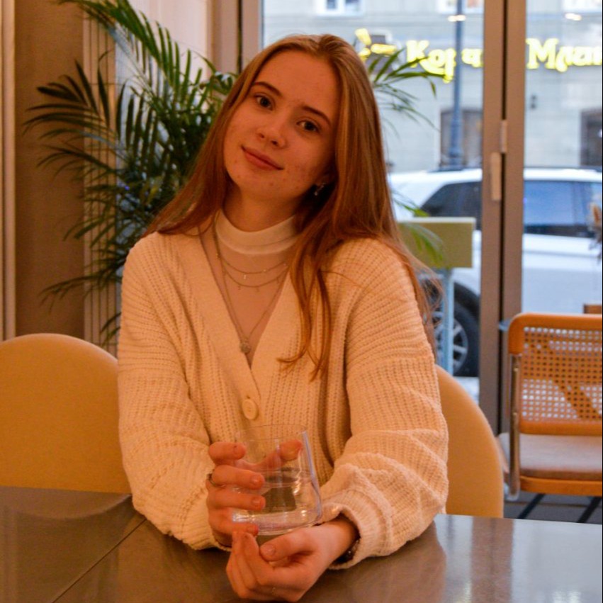 Юлия Геннадьевна Степанова